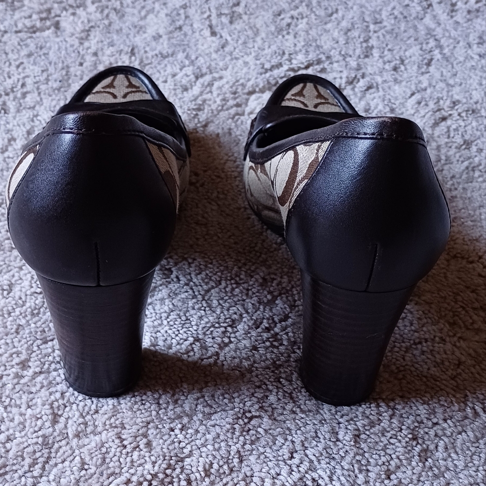 COACH Shoes - Picture 3 of 6